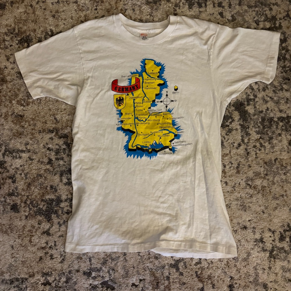 Women’s White Graphic T-Shirt